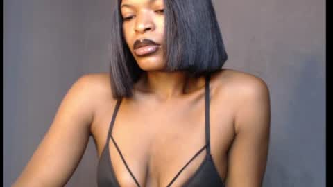 sweetxxboobsx online show from July 24, 8:11 am