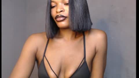 sweetxxboobsx online show from July 4, 8:51 am