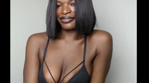 sweetxxboobsx online show from October 27, 8:47 am