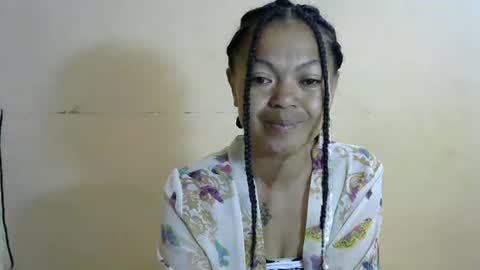 Sarah online show from November 23, 6:11 am