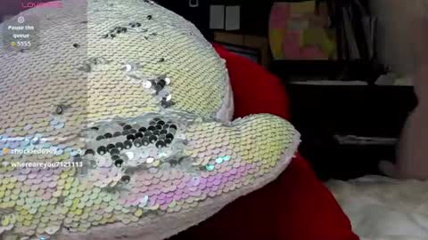Mia online show from July 24, 10:51 pm
