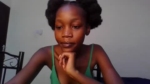 Vickky online show from May 10, 12:44 pm