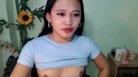 sweety_xx69 online show from June 25, 3:39 pm