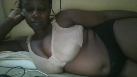 sweetyass25 online show from November 28, 6:26 pm