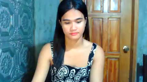Rhea online show from June 21, 9:27 am
