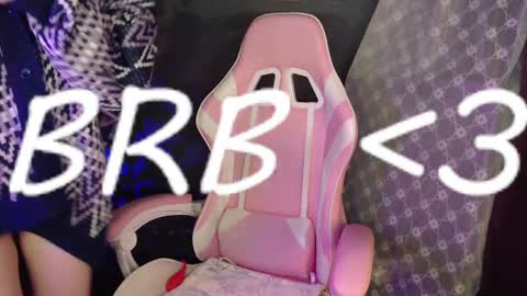 Hannah VACATION 17 - 27 AUGUST online show from February 4, 3:26 pm