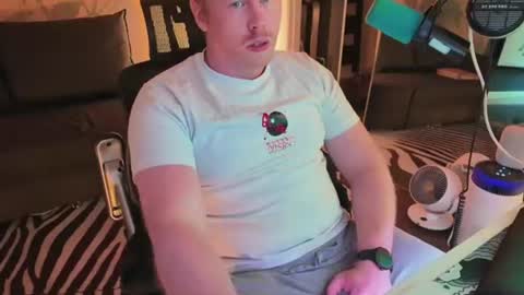 Switch online show from July 25, 5:44 pm