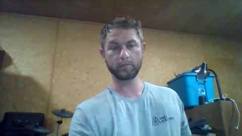 switchleg242 online show from April 16, 5:29 am