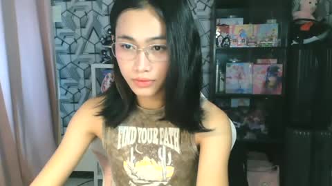 sydnyxox1 online show from June 29, 2:19 am
