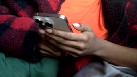 syiatonite online show from January 13, 1:30 pm