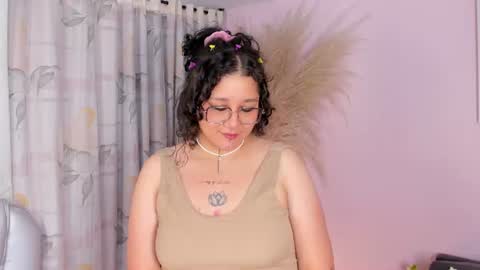    online show from June 23, 12:22 pm