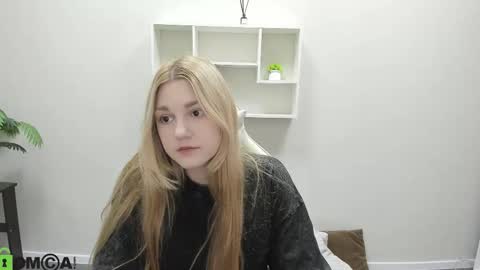 Sylvia online show from September 16, 9:33 am