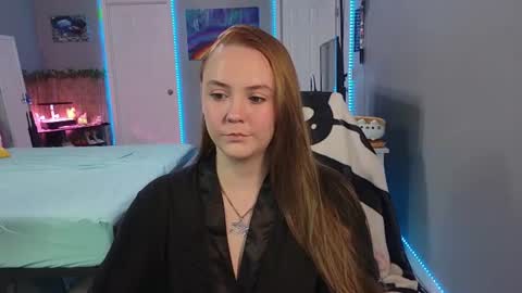 Jennah online show from July 26, 10:40 pm