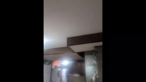 syn online show from March 9, 2:05 am