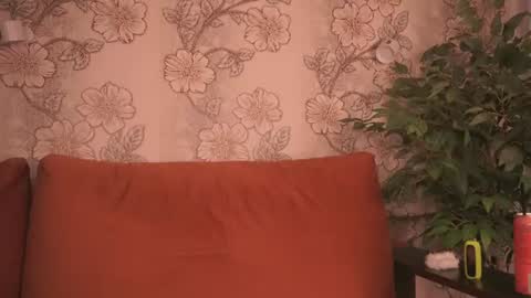 Heeey im Helena3 -- fav555100333 -- pvts only premium and after my public show 3 online show from July 14, 12:32 pm