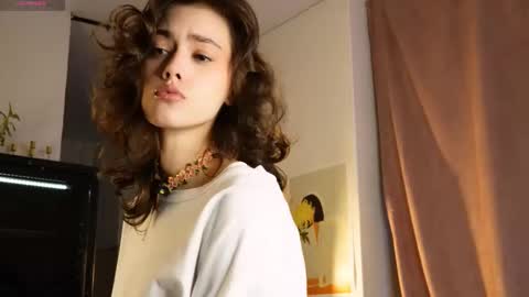 Heeey im Helena3 -- fav555100333 -- pvts only premium and after my public show 3 online show from November 15, 1:13 pm