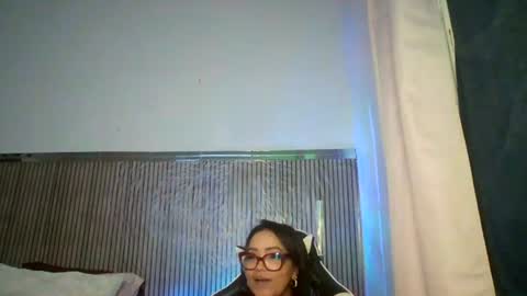 yameil online show from June 21, 12:11 pm