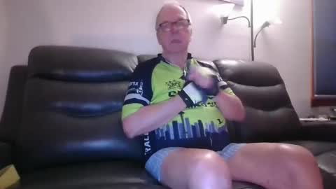 tacrunner66_ online show from March 3, 2:39 pm