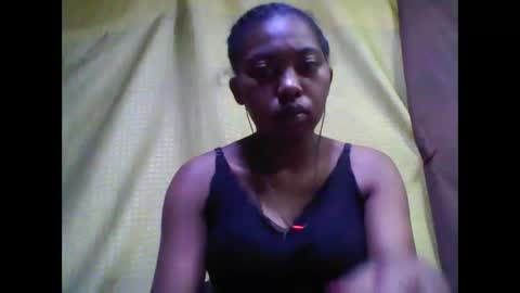 Snapshot of tahiriniah chatting on September 27, 3:59 am tahiriniah online show from September 27, 3:59 am