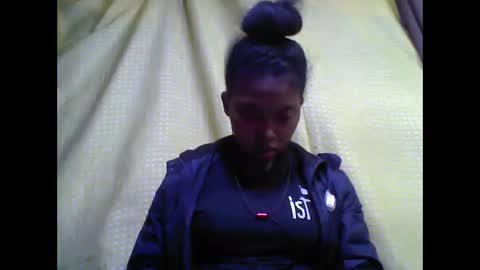 Snapshot of tahiriniah chatting on September 14, 3:53 am tahiriniah online show from September 14, 3:53 am