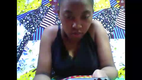 Snapshot of tahiriniah chatting on October 19, 10:31 am tahiriniah online show from October 19, 10:31 am