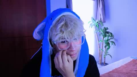 taichi online show from November 15, 6:31 pm