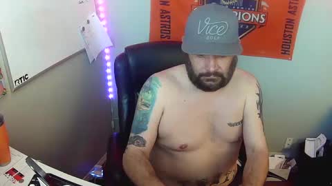 TaintNuzzler online show from February 11, 9:42 am