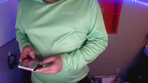 TaintNuzzler online show from February 17, 12:49 pm