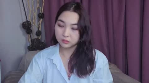 Soo Ying online show from November 18, 8:23 pm