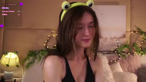 Mia online show from July 29, 5:29 am