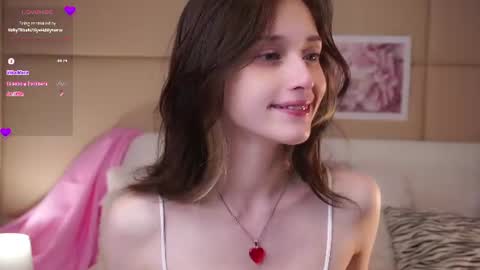 Mia online show from July 4, 2:04 am