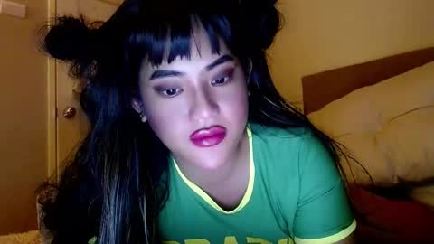 Lena online show from December 11, 3:05 pm