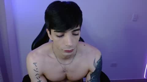 takeru___ online show from February 25, 1:09 am