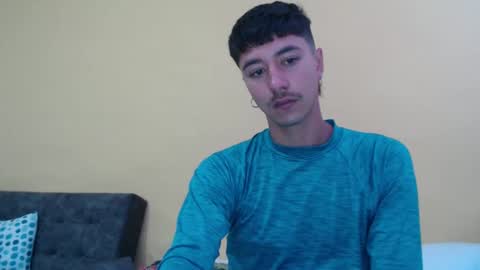 talhi_ online show from October 24, 7:20 am