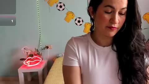 Talia  mia online show from June 16, 2:21 pm
