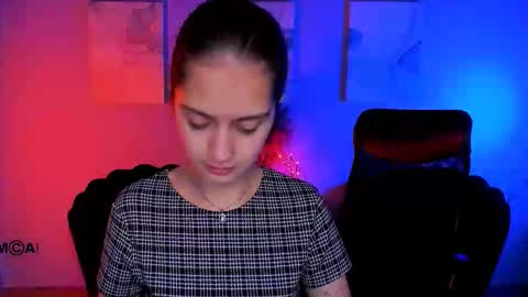 talia_seduce online show from December 3, 10:05 am