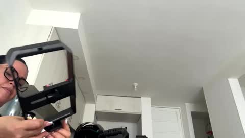 tali  online show from December 16, 10:27 pm