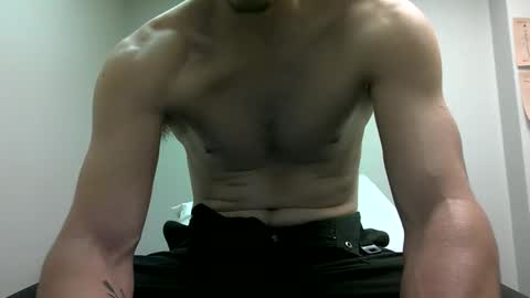 tallcockandhandsom online show from November 19, 7:56 pm