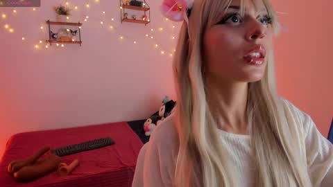 Tamy online show from May 23, 11:45 pm