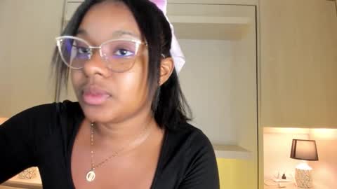 Tami online show from November 17, 12:08 pm