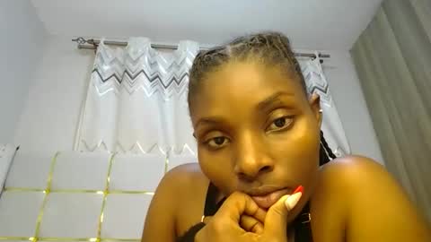 Snapshot of tamia538235 chatting on February 23, 12:08 am tamia online show from February 23, 12:08 am