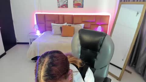 Tamy  online show from May 2, 7:52 pm