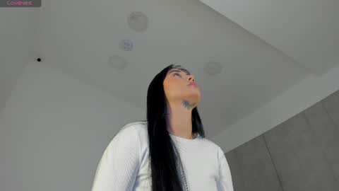 Tamy Leen online show from June 23, 9:39 am