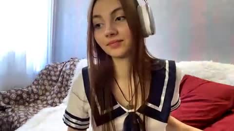 Alice online show from May 4, 12:12 pm
