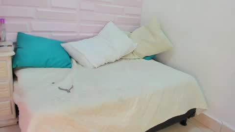 Tanisha  online show from February 27, 8:56 am