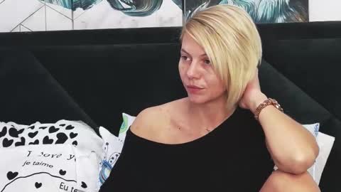 tanyaGrey online show from September 29, 5:50 am