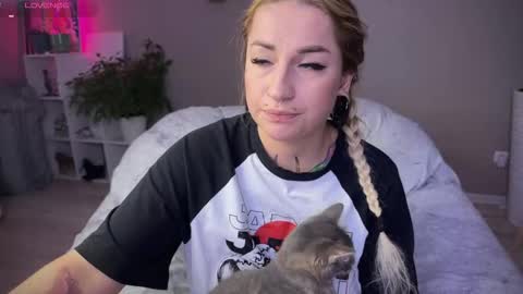 Snapshot of tanya_acid chatting on September 9, 1:33 pm Tanya acid       online show from September 9, 1:33 pm