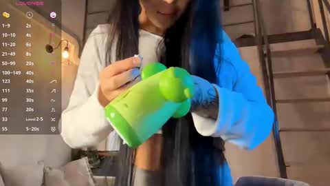 Viola online show from January 7, 4:45 pm