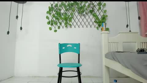 tasty_alan_ online show from November 30, 9:44 pm