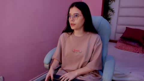tatiana_arboleda online show from May 6, 3:12 am